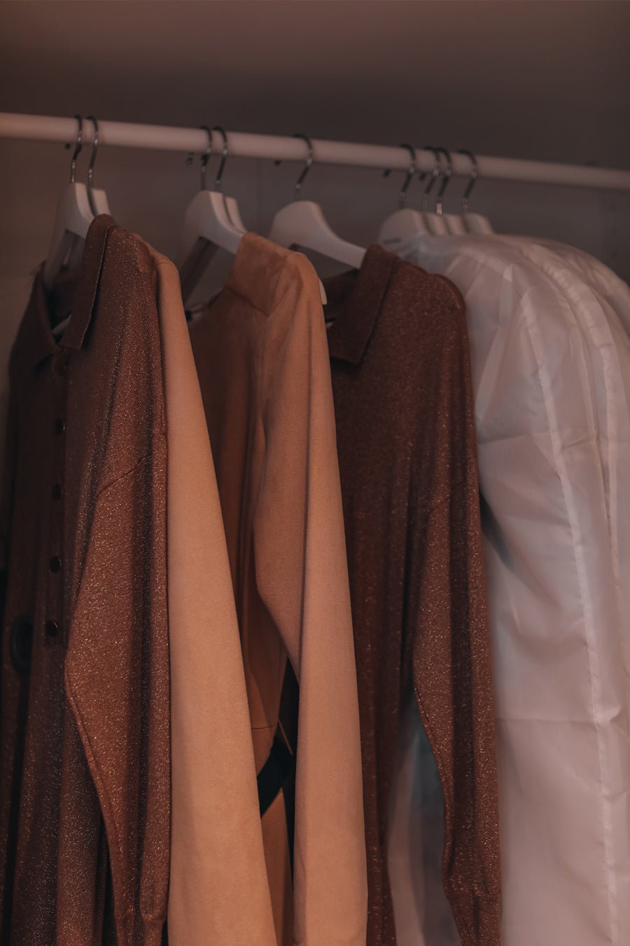 Use Motion Sensor Light in Closet - EZVALO